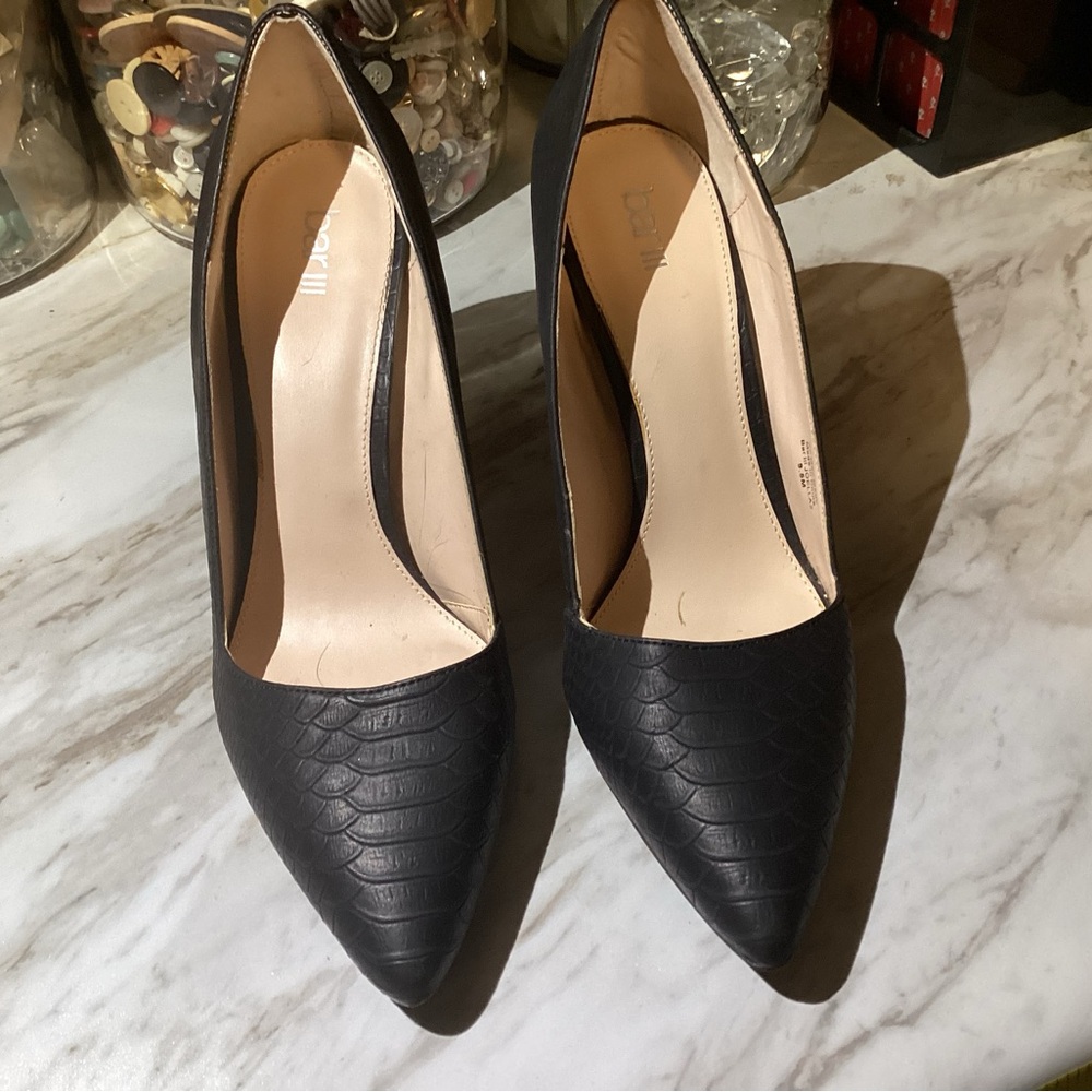 Black Stiletto Heels with Textured Finish